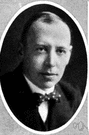 Noyes - English poet (1880-1958)
