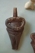 Female figurine, clay, 4900-4600 BC, AM Varna, Varm53.jpg
