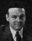 Robert Maynard Hutchins - United States educator who was president of the University of Chicago (1899-1977)